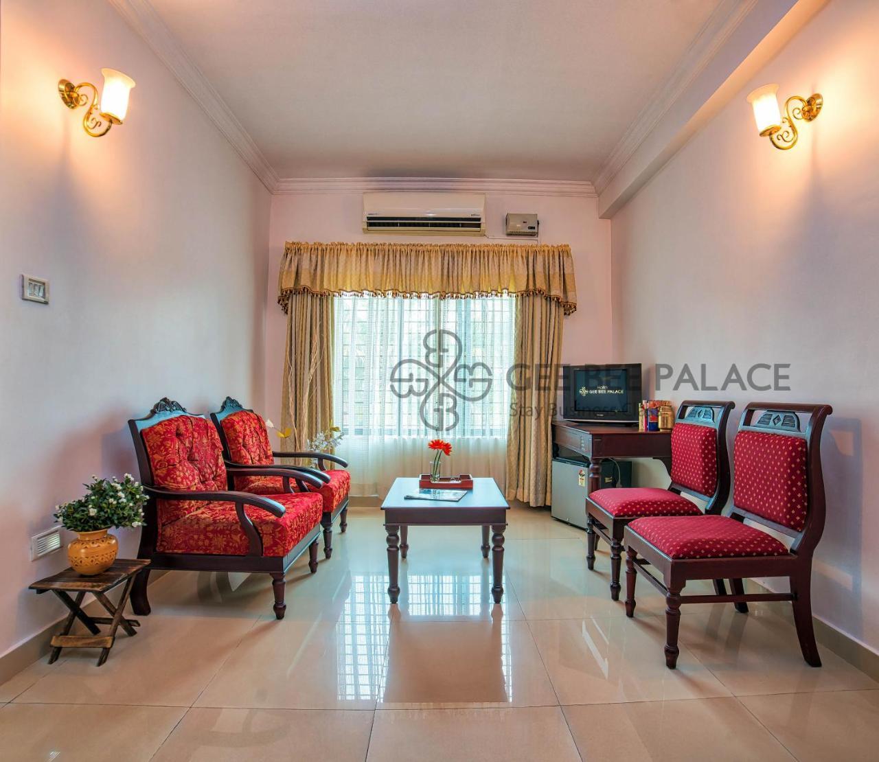 Gee Bee Palace Angamaly Exterior foto